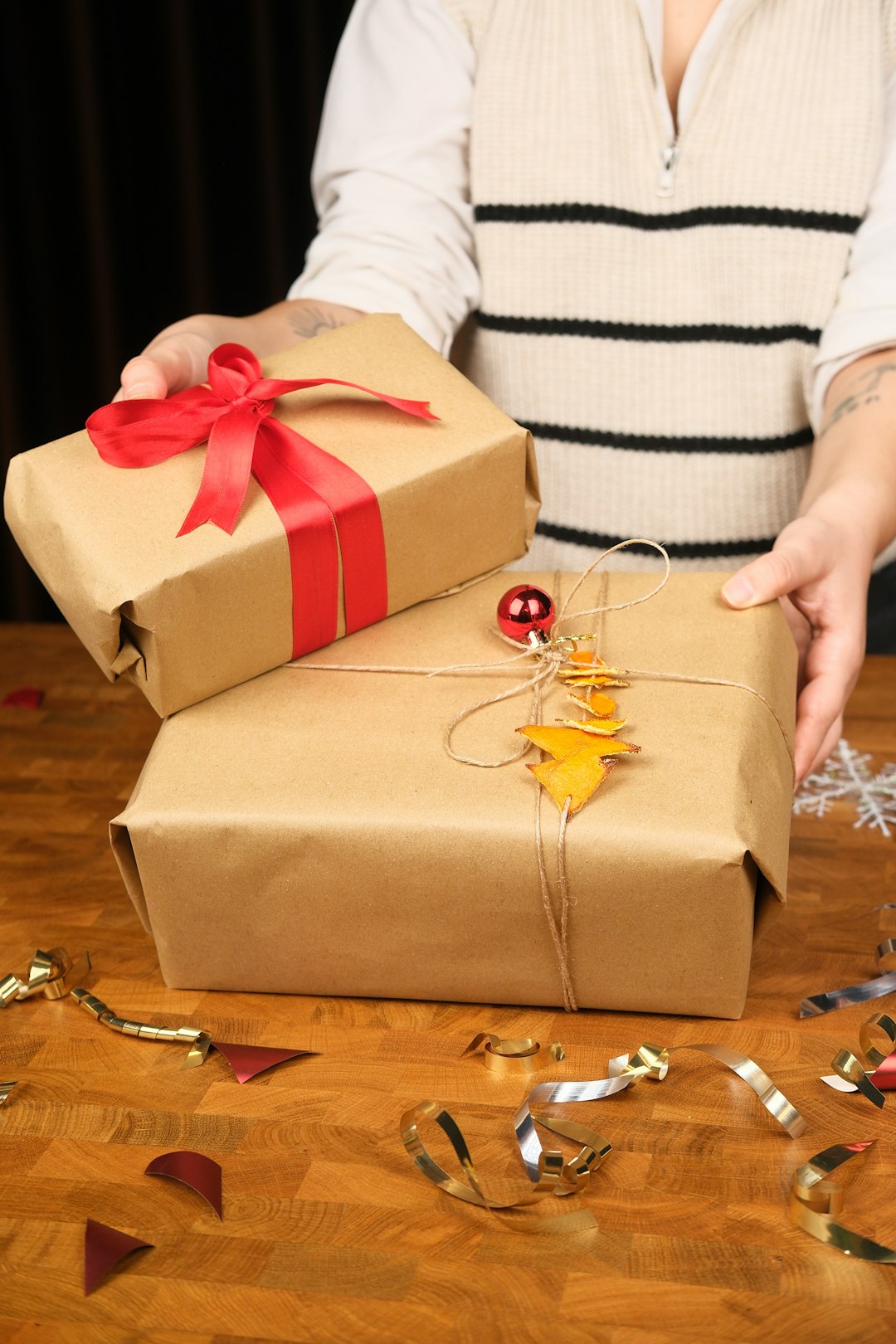 Wrapped gifts with ribbon for a practical guide to choosing a gift